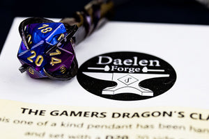 D20 Dragon's Claw Pendant (Blue & Purple)
